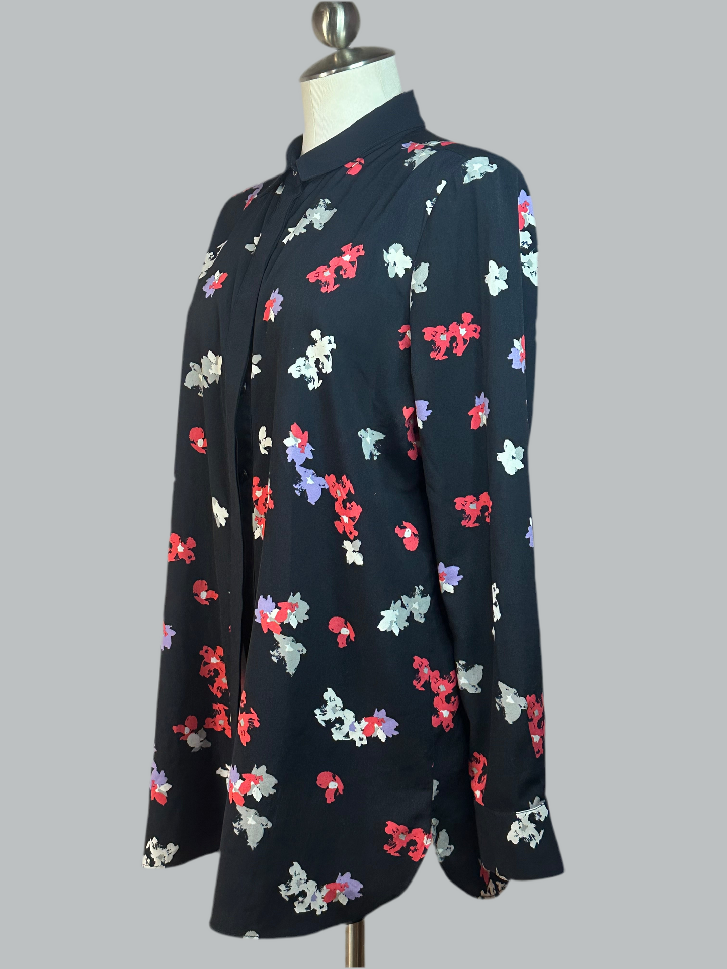 Ellen Tracy - Button up Blouse