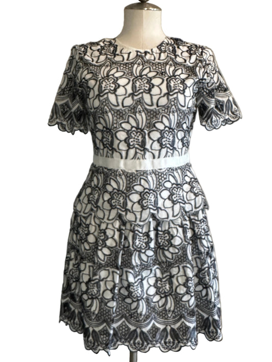 * Chicwish Dress