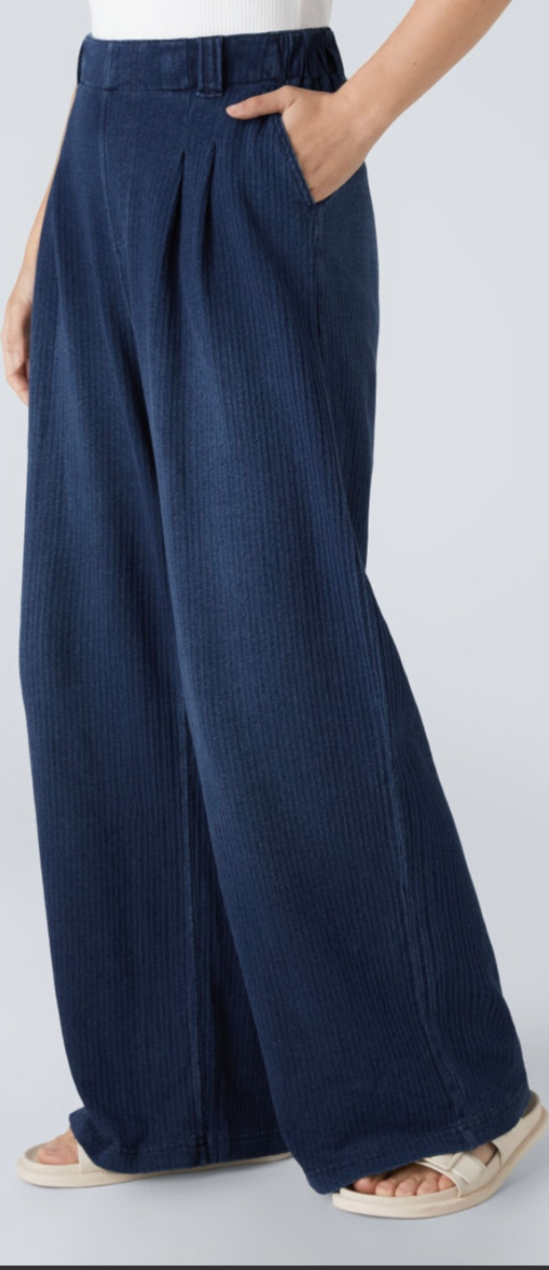 Halara - Flex Waisted Pocket Baggy Wide Leg Casual Jeans